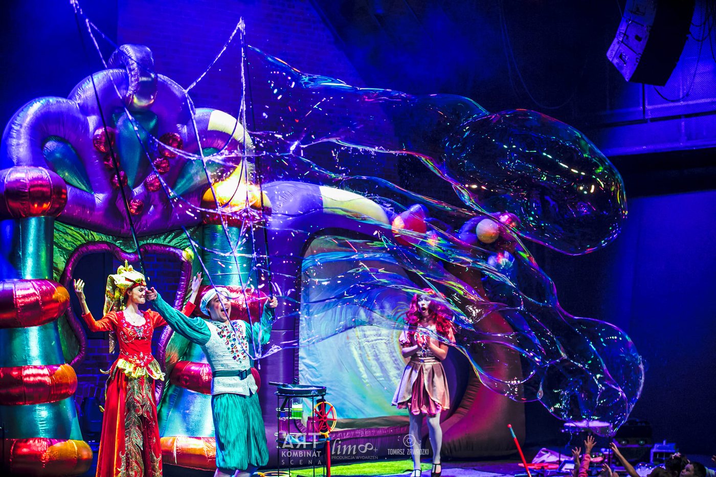 Scena podczas touring show